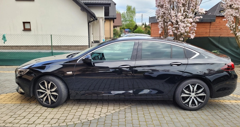 Opel Insignia cena 92900 przebieg: 151000, rok produkcji 2018 z Żory małe 232